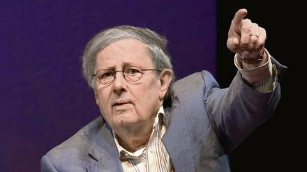 Klaus Wagenbach, hier 2009 während eines Podiumsgesprächs im Deutschen Theater, bezeichnete sich gern als Kafkas „dienstälteste lebende Witwe“.