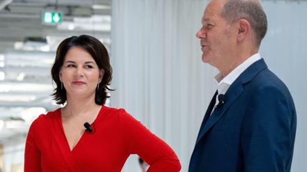Unterschiedliche Ansichten in der Außenpolitik: Annalena Baerbock und Olaf Scholz.