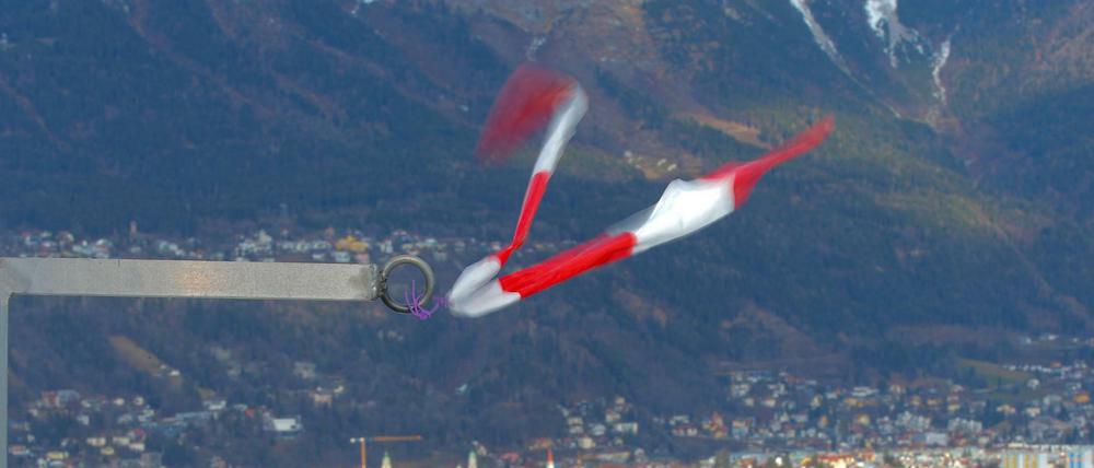 Das dritte Springen der Vierschanzentournee in Innsbruck musste wegen zu starken Windes abgesagt werden.