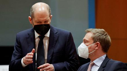 Handeln sie korrekt? Bundeskanzler Olaf Scholz und Bundesfinanzminister Christian Lindner werden vom Rechnungshof gerügt.