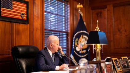 US-Präsident Joe Biden beim Telefonat mit dem russischen Präsidenten Wladimir Putin.
