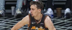 Starke Leistungen in der nordamerikanischen Basketball-Profiliga, der 20-Jährige von den Orlando Magic hatte im Dezember mit 19,5 Punkten im Schnitt so viele wie kein anderer Liga-Neuling erzielt.