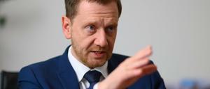 Will die freiheitlich-demokratische Grundordnung auch in den sozialen Medien verteidigen: Michael Kretschmer (CDU).