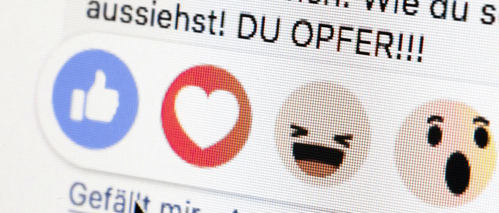Fünf Prozent der Befragten gaben Cybermobbing zu (Symbolbild)