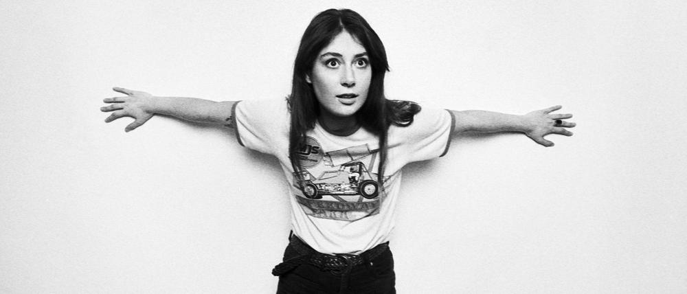 Nichts für schwache Gemüter. Grace Cummings beweist auf dem Album "Storm Queen", was für eine gewaltige Stimme sie hat.