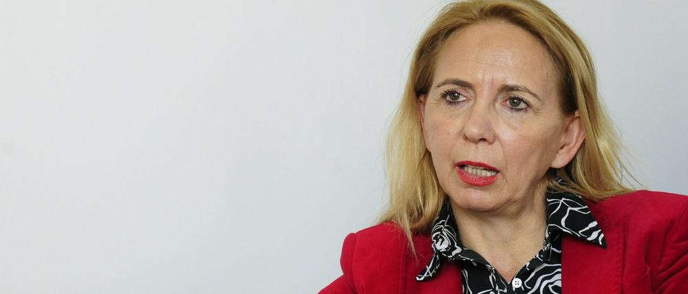 Barbara Slowik (* 14. März 1966 in Berlin) ist eine deutsche Juristin und seit dem 10. April 2018 Polizeipräsidentin in Berlin.