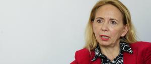 Barbara Slowik (* 14. März 1966 in Berlin) ist eine deutsche Juristin und seit dem 10. April 2018 Polizeipräsidentin in Berlin.