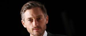 Der Schauspieler Volker Bruch ist einer der Initiatoren der Aktion "allesaufdentisch".