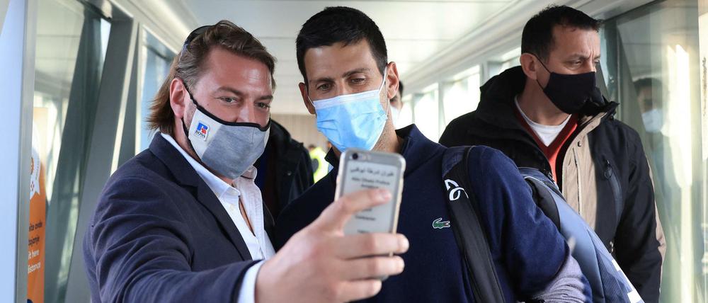 Novak Djokovic bei seiner Ankunft in Belgrad.