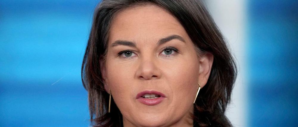 Außenministerin Annalena Baerbock steht vor ihren Antrittsbesuchen in Kiew und Moskau.
