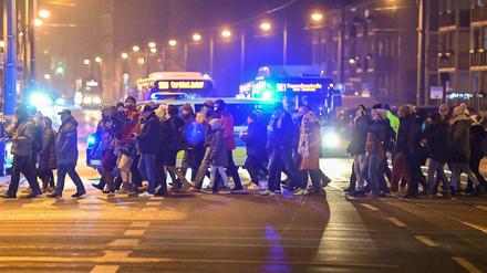 Ein Demonstration gegen Corona-Regeln im brandenburgischen Frankfurt/Oder. Auch im Nachbarlandkreis Märkisch-Oderland finden derzeit vermehrt sogenannte „Montagsspaziergänge“ statt.