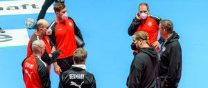 Wie geht es weiter. Die deutschen Handballer beim Training.