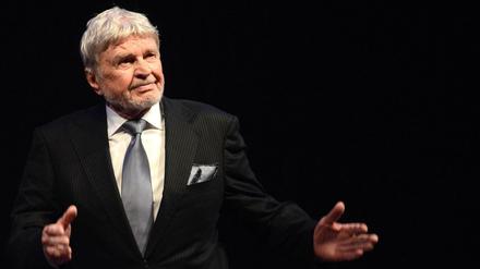 Hardy Krüger, Schauspieler, ist im Alter von 93 Jahren in Kalifornien gestorben.