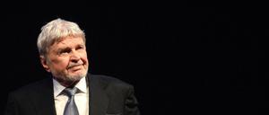 Hardy Krüger, Schauspieler, ist im Alter von 93 Jahren in Kalifornien gestorben.