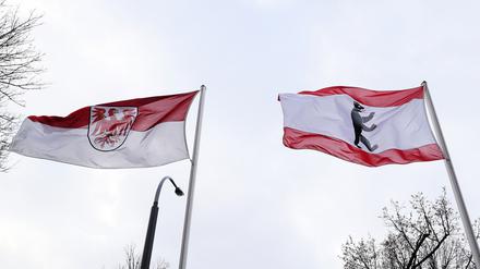 Berlin und Brandenburg - Parlamente und Regierung wollen enger kooperieren 