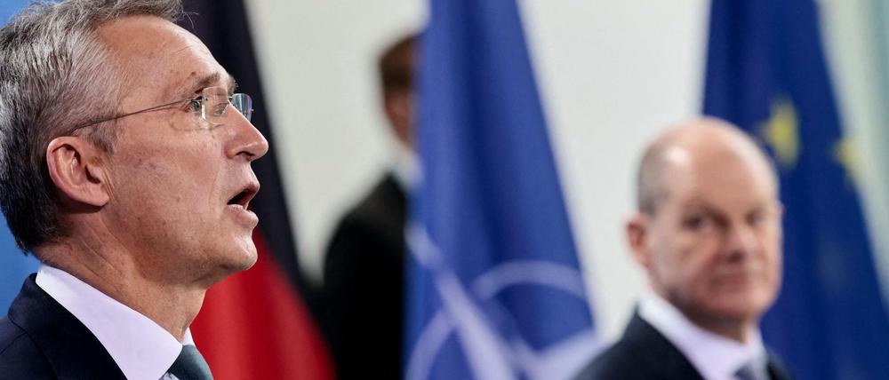 NATO-Generalsekretär Jens Stoltenberg traf in Berlin auf Bundeskanzler Olaf Scholz.