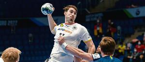 Debütanten-Ball. Hendrik Wagner absolvierte im Spiel gegen Schweden sein erstes Spiel für die DHB-Auswahl, musste sich aber rasch wieder auswechseln lassen. 