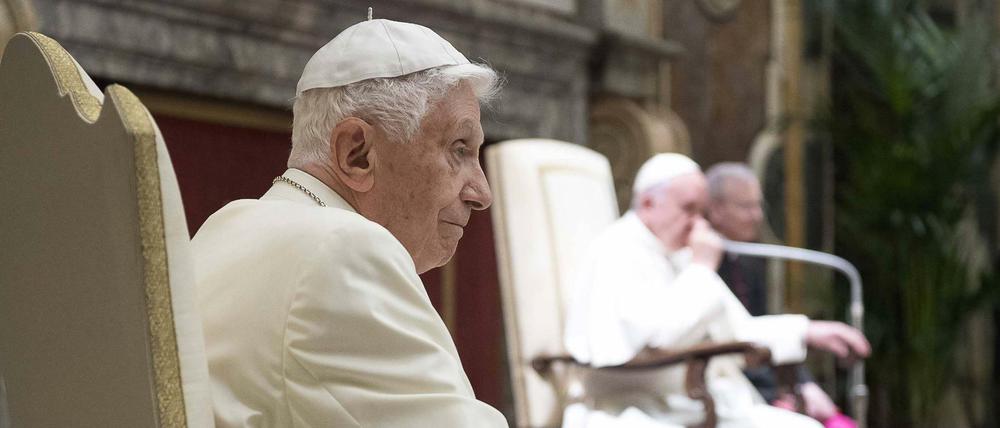 Der emeritierte Papst Benedikt wird in dem Gutachten schwer belastet.