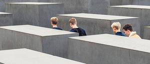 True Crime. Der Nationalsozialismus übt auf viele Jugendliche eine Angst-Faszination aus.