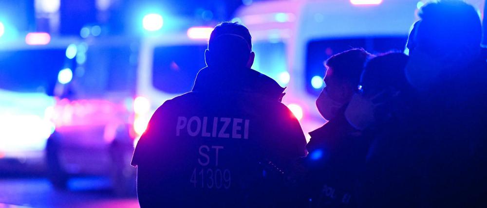 Einsatzkräfte der Polizei (Symbolbild)