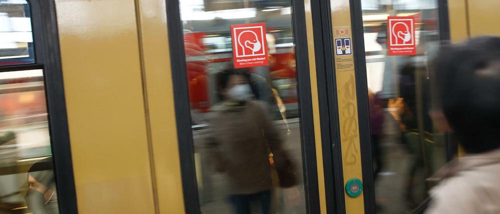 Laut S-Bahn Berlin seien die Einschränkungen eine „minimale Anpassung“, ein Großteil des Verkehrs laufe weiterhin normal.