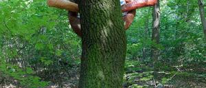 "Nude Pretelman Behind a Tree", 2021