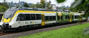 Ein mit Batterien betriebener Zug 