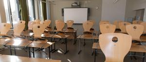 Plötzlich leer - so sieht es nun vielleicht in so manchem Klassenzimmer aus.