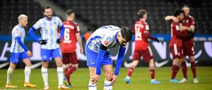 Auch nach der Niederlage gegen den FC Bayern ist die Stimmung bei Hertha BSC gedrückt.