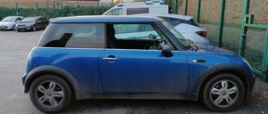 Jahrelang fuhr der Brite aus Nottingham mit seinem Mini ohne Führerschein.