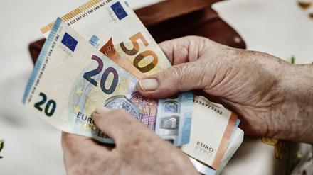 Reicht das Geld im Alter? Viele sind da skeptisch.