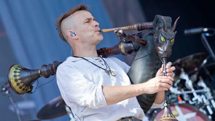Boris Pfeiffer beim Musikfestival «Rock im Park» auf der Bühne. 