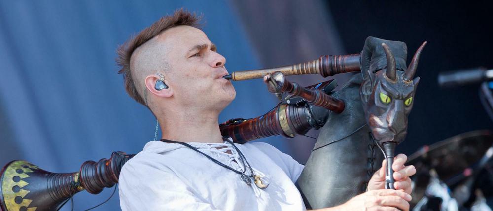 Boris Pfeiffer beim Musikfestival «Rock im Park» auf der Bühne. 