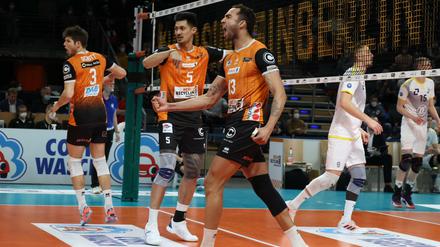 Die Volleys haben allen Grund zum Jubeln.