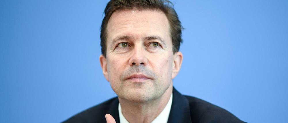 Steffen Seibert, Regierungssprecher der deutschen Bundesregierung, nimmt an der Regierungspressekonferenz teil. Der Journalist und Regierungssprecher feiert am 07.06.2020 seinen 60. Geburtstag. +++ dpa-Bildfunk +++
