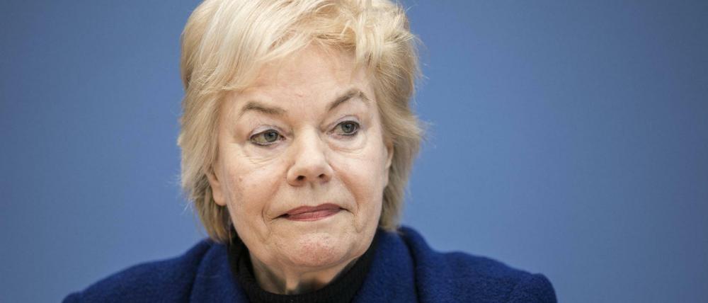 Erika Steinbach bei einer Pressekonferenz 2019