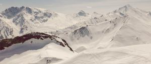 Abseits der ausgewiesenen Pfade kann die Winterlandschaft schnell gefährlich werden. 
