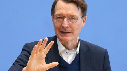 Bundesgesundheitsminister Karl Lauterbach (SPD) im Haus der Bundespressekonferenz.