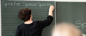 Eltern können seit dem 25. Januar selbst entscheiden, ob sie ihre Kinder in die Schulen schicken oder diese zu Hause bleiben und dort lernen sollen.
