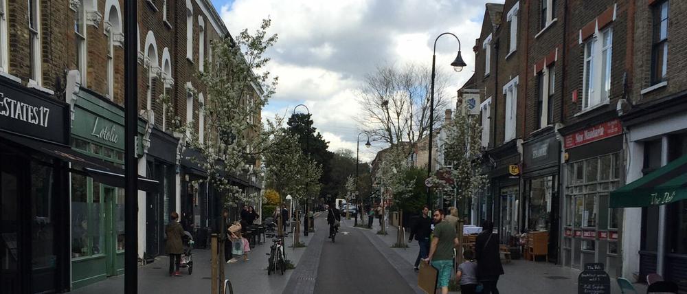 Verkehrsberuhigte Straße im Londoner Stadtteil Walthamstow.