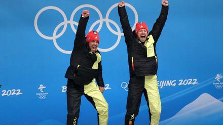 Sprung nach ganz oben. Die beiden Tobis haben es wieder mal allen gezeigt.