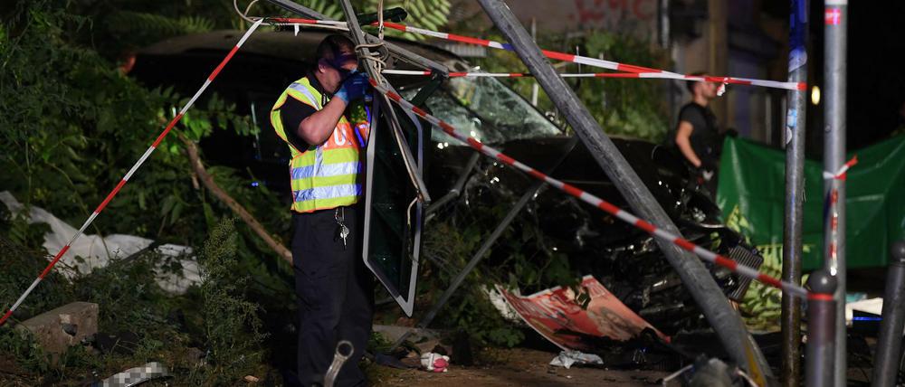 Trümmer einer tödlichen Unfallstelle: die Invalidenstraße im September 2019.