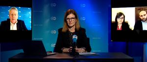 Online-Pressekonferenz der Deutschen Welle (DW) zur externen Untersuchung von Antisemitismus-Vorwürfen gegen Mitarbeiter und Distributionspartner mit Intendant Peter Limbourg (links), Pressesprecherin Vera Tellmann (zweite von links) sowie Beatrice und Ahmad Mansour. 