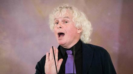 Sir Simon bei seiner Dankesrede im Schloss Bellevue.