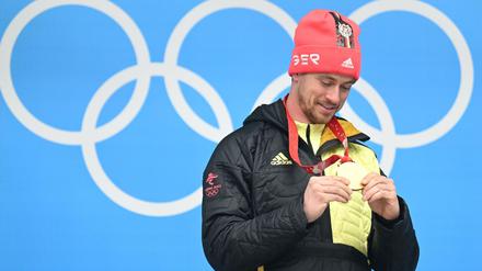 Johannes Ludwig gewinnt in Peking die Goldmedaille.
