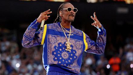 Der Rapper Snoop Dogg in der Halbzeitshow des Super Bowls.