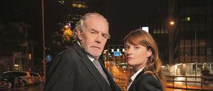 Eigenwillig. Anwalt Borchert alias Christian Kohlund agiert auf seine Weise. Seine Vorgesetzte Dominique Kuster (Ina Paule Klink) akzeptiert das.