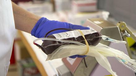 Eine Blutkonserve. (Symbolbild)