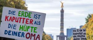 Seit Jahren streiten junge Berliner:innen fürs Klima. Mit dem Berliner Energie- und Klimaschutzprogramm will der Senat neue Maßnahmen dazu festlegen,