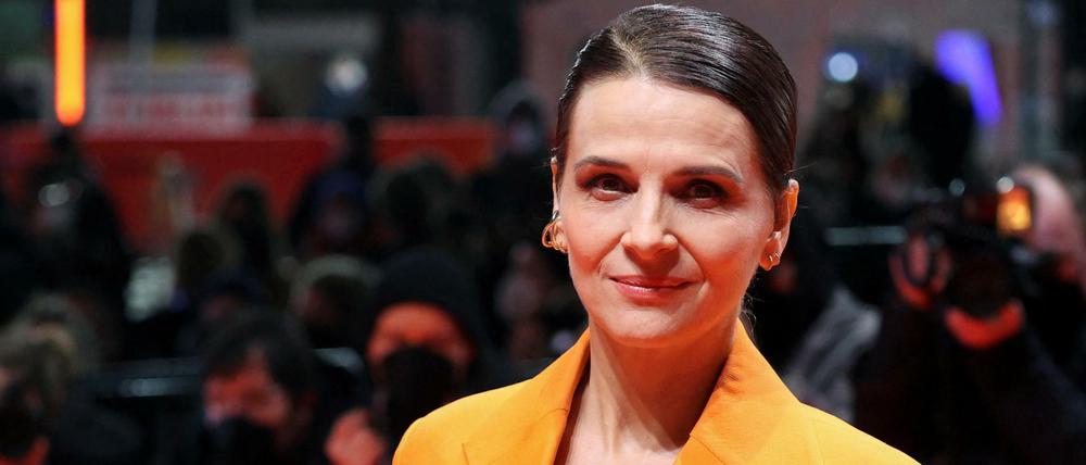 Juliette Binoche auf dem roten Teppich am Potsdamer Platz.